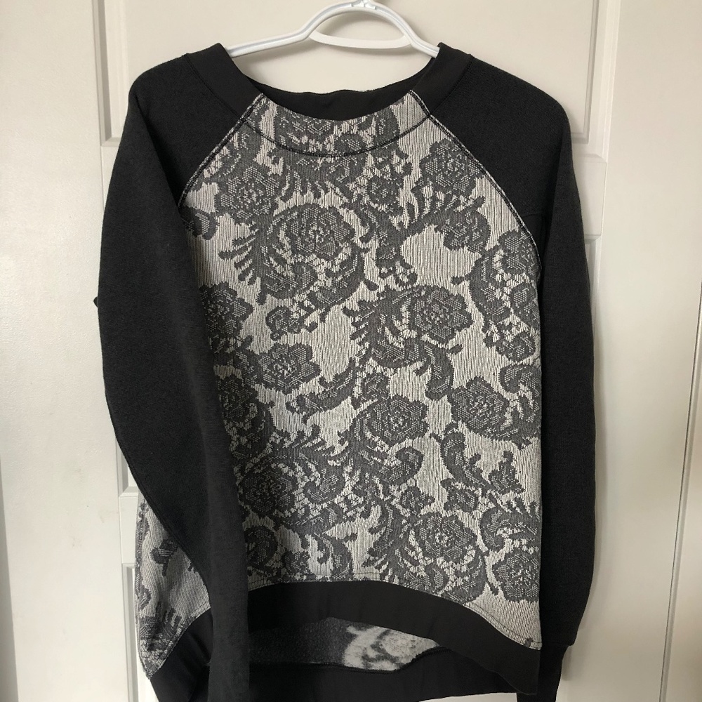 Lululemon crewneck sweater